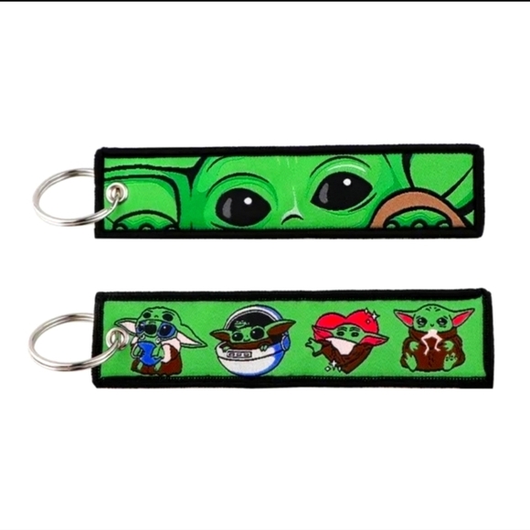 Disney Mandalorian Baby Yoda Grogu Jet tag keychain - Picture 1 of 2